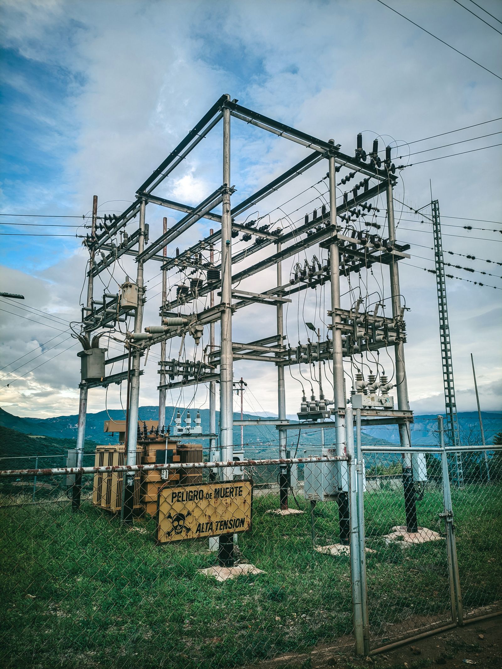 Integrated tracking and billing system